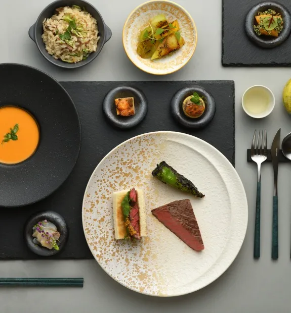 レストラン「風河」