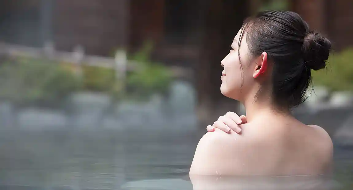 美肌の湯に浸る贅沢な時間